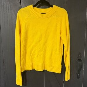 GAP Women's Bright Yellow Crewneck Sweater